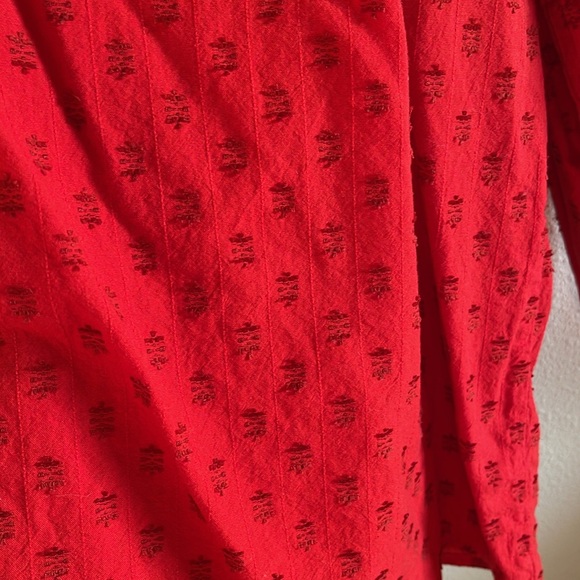 Universal Goods Thread Co Bright Burnt Orange/Red Top in Size M - Good Condition - Picture 2 of 12